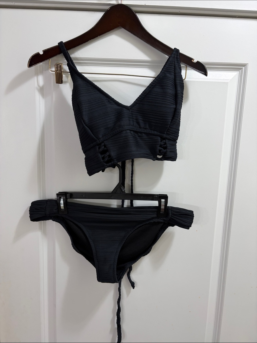 Jessica Simpson Textured Black Two-Piece Bikini Set sz large